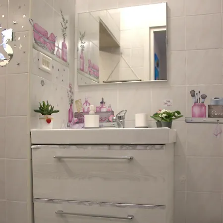 Viktoria Apartment *